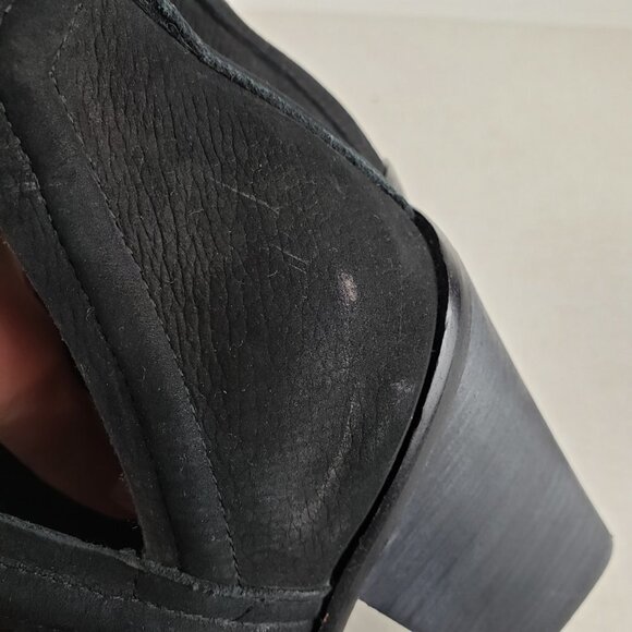 Vince Camuto Kensa Peep Toe Heeled Booties Black Perforated Low Side Size 11 - Picture 6 of 13